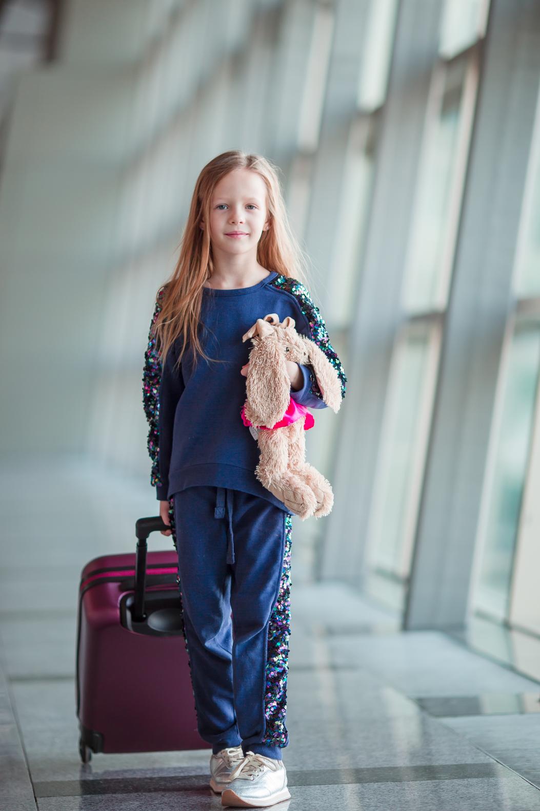 Disney World vs Disney Cruise: Which Is Worth It for Moms