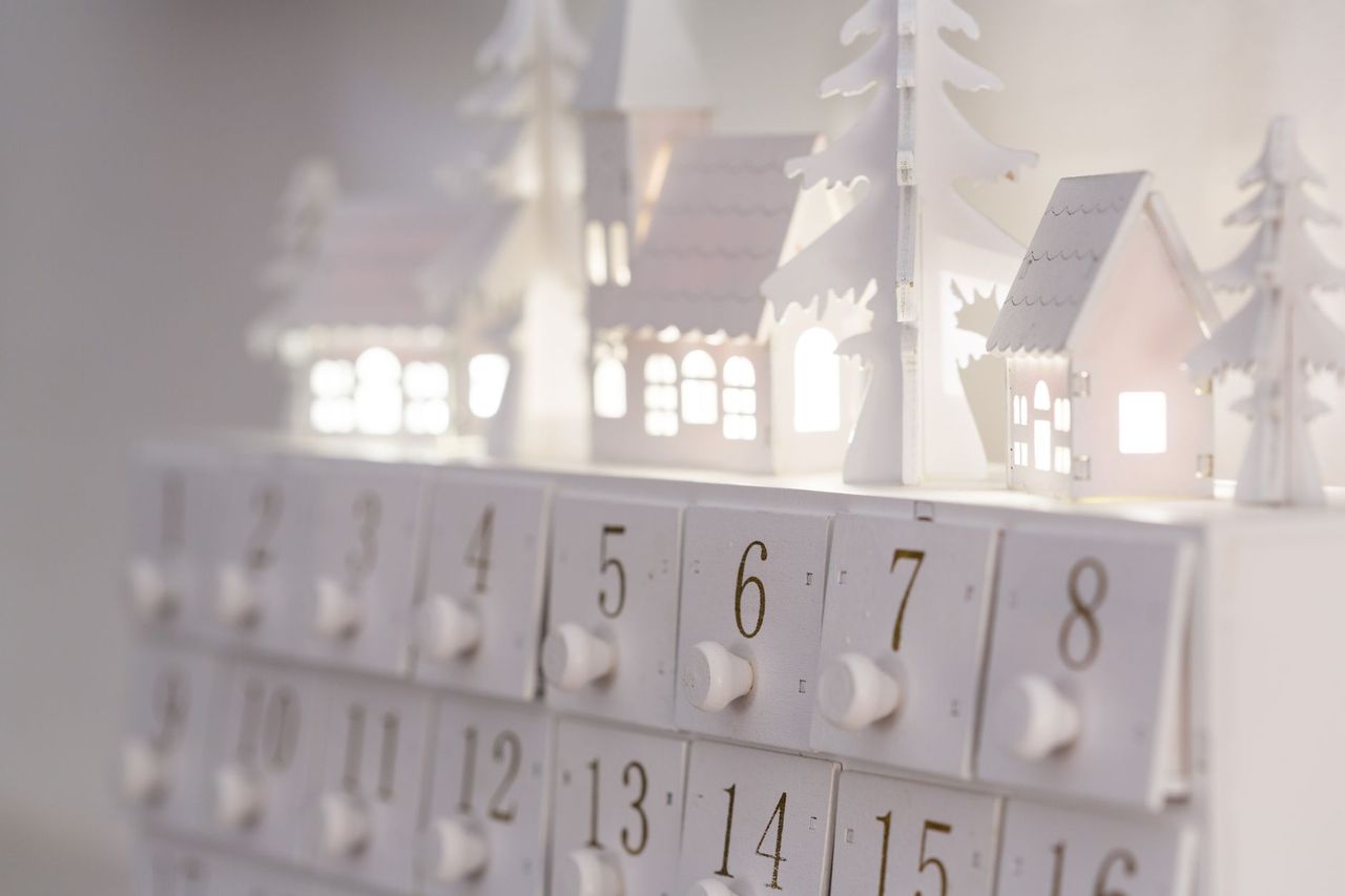 Non-Chocolate Advent Calendar Ideas 2026: Etsy Personalised, Lego, Playmobil and Tonies for Kids 3-10