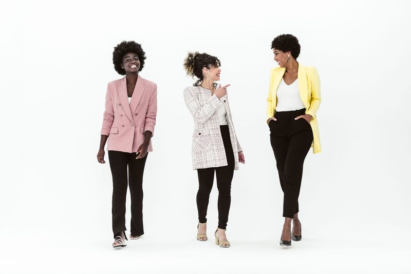 Fashion mistakes moms in their 30s should stop making
