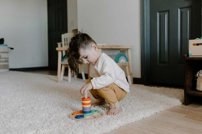 Toy Subscription Boxes for Toddlers UK 2026: Lovevery vs KiwiCo vs Monti Kids Compared