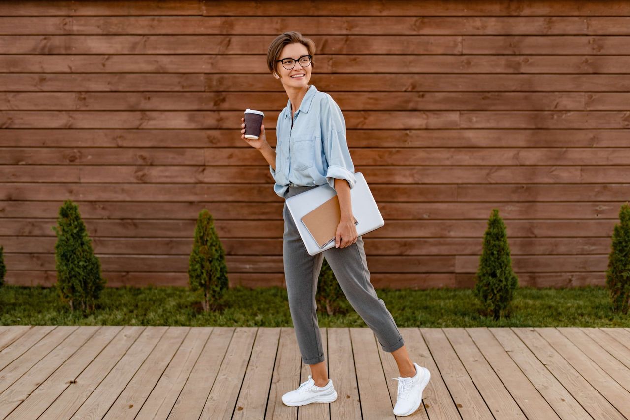 What to Wear to a School Event Without Looking Overdressed