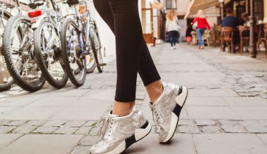 Ballet Flats Are Back: How Moms Are Wearing Them in 2026