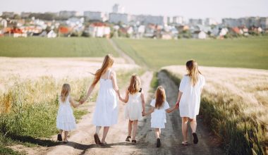 Budget Family Vacation: 10 Ways to Cut Costs Without Cutting Fun