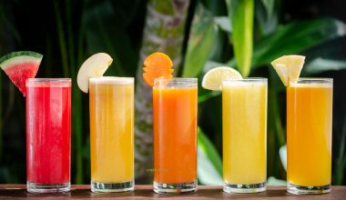 Green Smoothies Kids Won't Immediately Reject