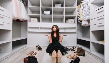 How to Dress for Your Body Shape After Having Kids