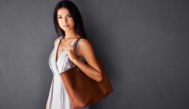 Scarves and How Moms Are Styling Them in 2026