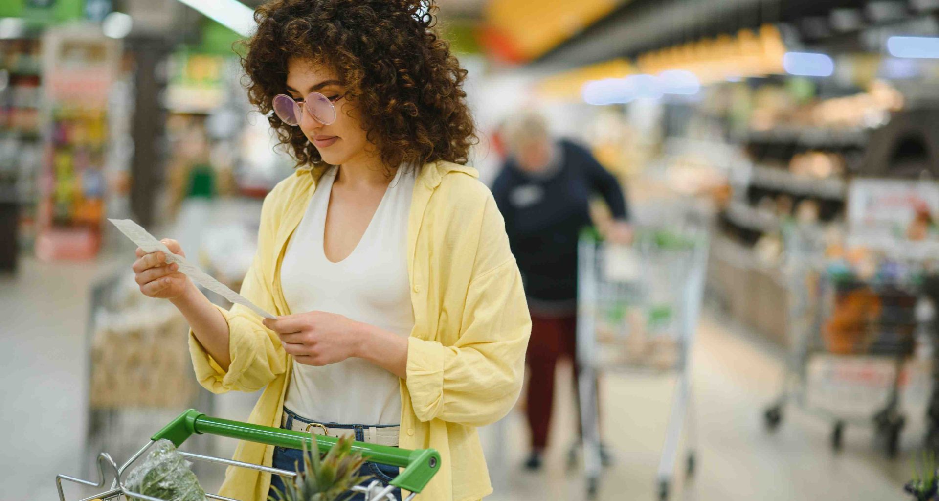 Smart Grocery List for Families on a Tight Budget