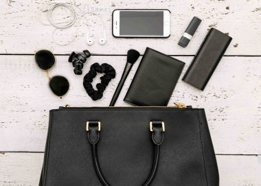 Sunglasses That Actually Flatter Every Mom Face Shape