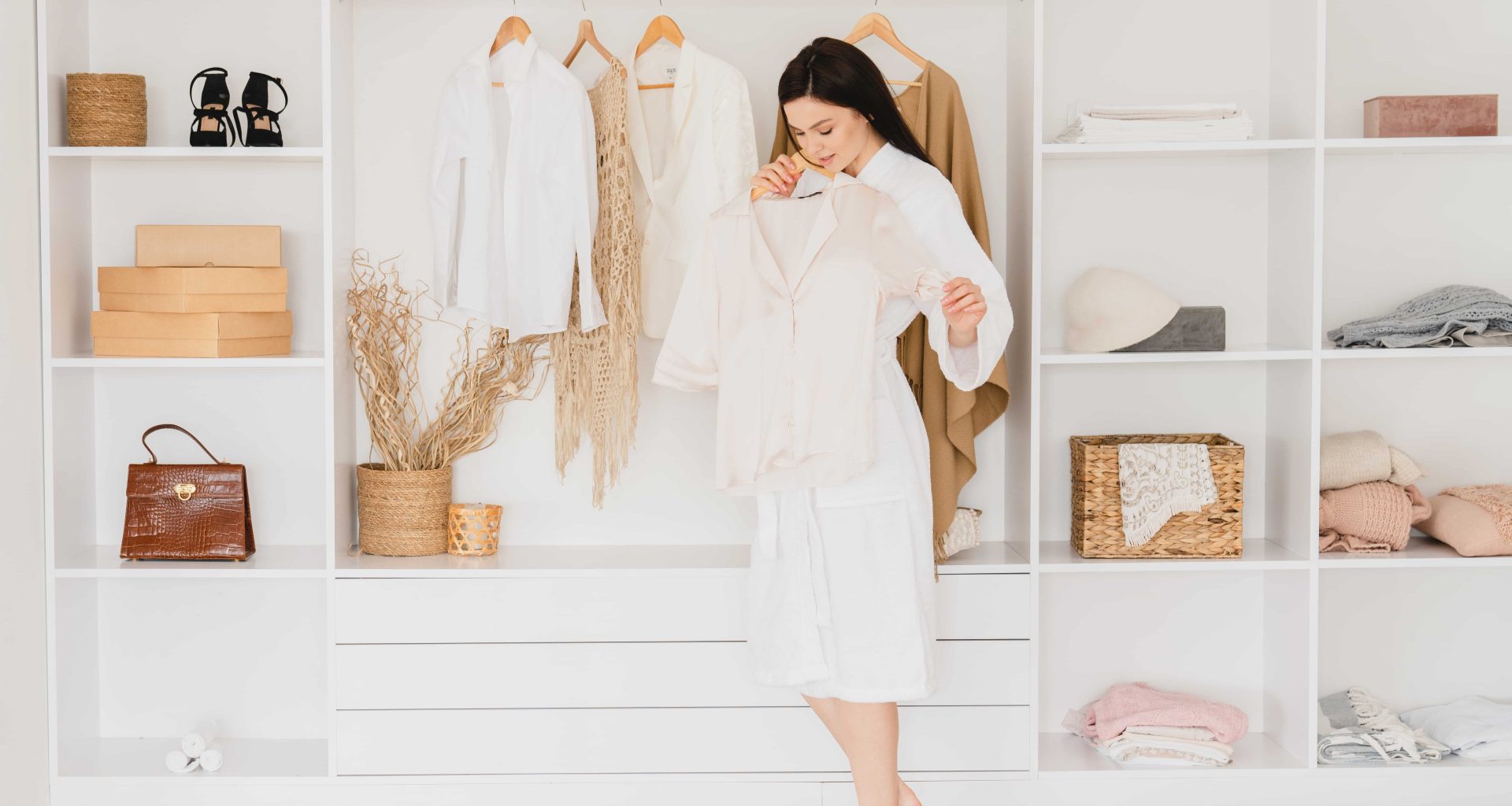 Secondhand and Thrift Shopping Tips for Stylish Moms