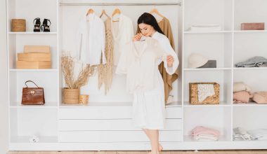 Secondhand and Thrift Shopping Tips for Stylish Moms
