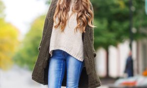 Vacation Outfits for Moms That Pack Light and Look Great