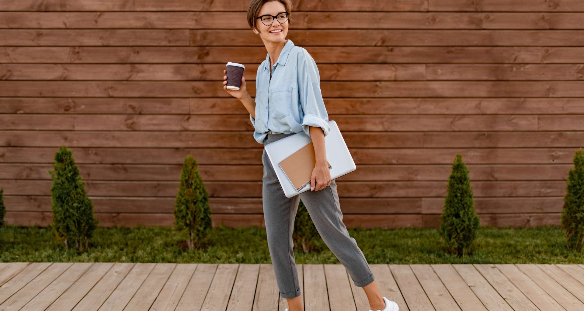 What to Wear to a School Event Without Looking Overdressed