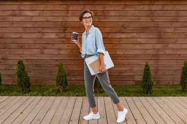 What to Wear to a School Event Without Looking Overdressed